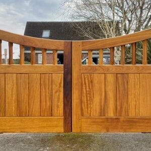 Electric hardwood gates