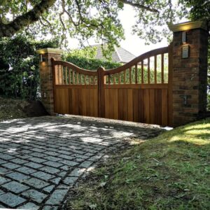 Iroko Electric Gates in Newbury