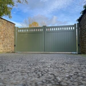 Aluminium Electric gate Newbury
