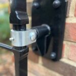 Gate hinge detail