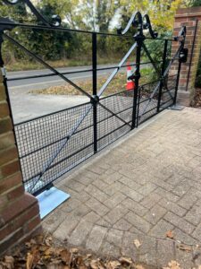 DHF electric gate